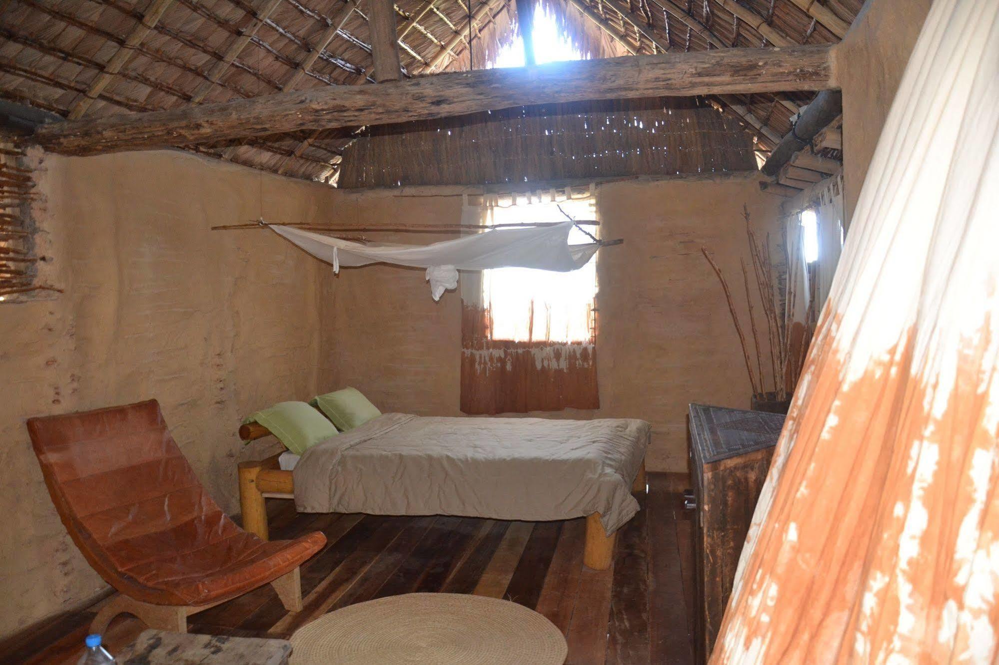 Отель Iharana Bush Camp Antsiranana Экстерьер фото