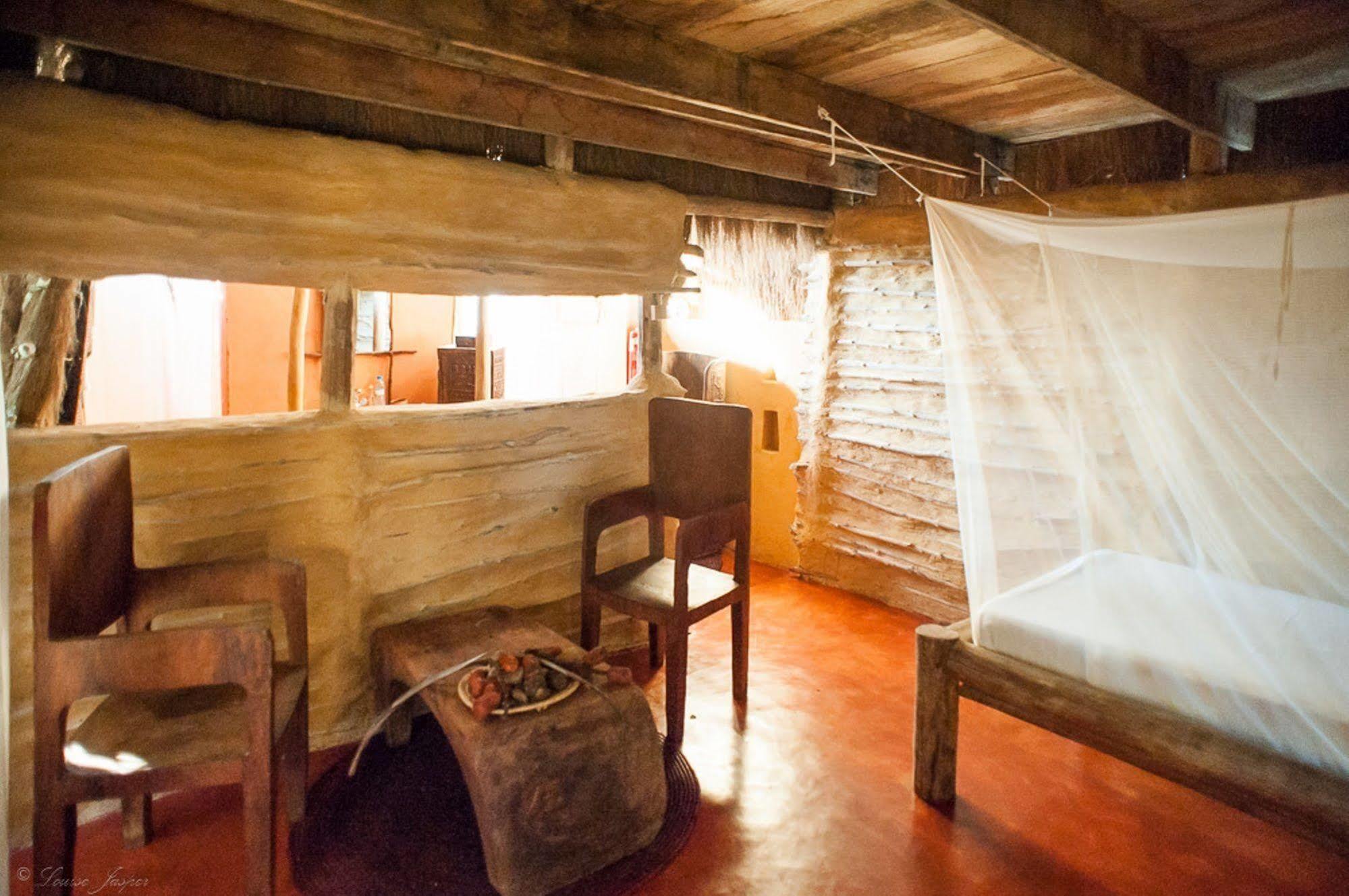Отель Iharana Bush Camp Antsiranana Экстерьер фото